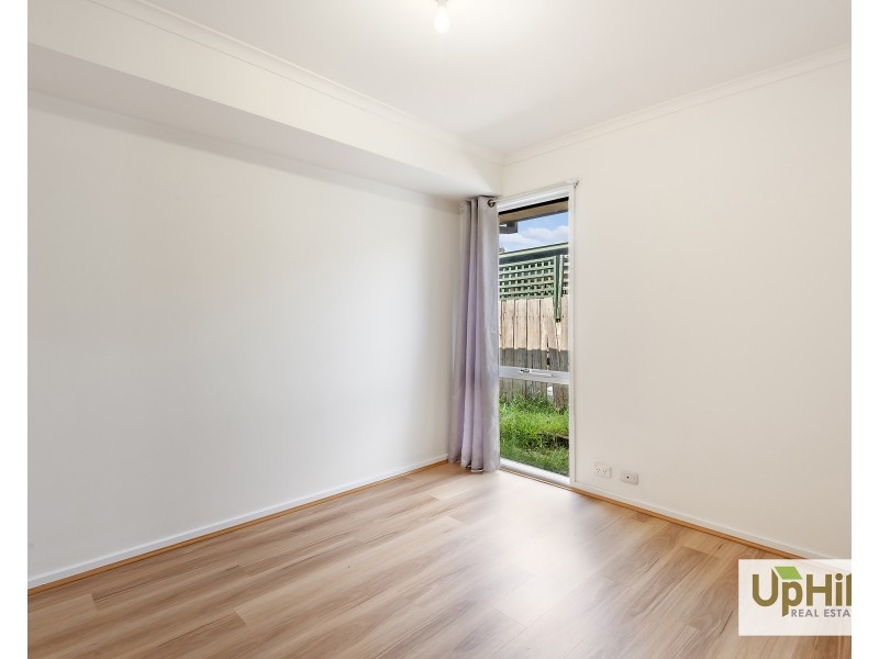 31 Courtenay Avenue, Cranbourne North VIC 3977