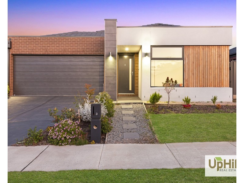 3  Ultra Way, Clyde North VIC 3978