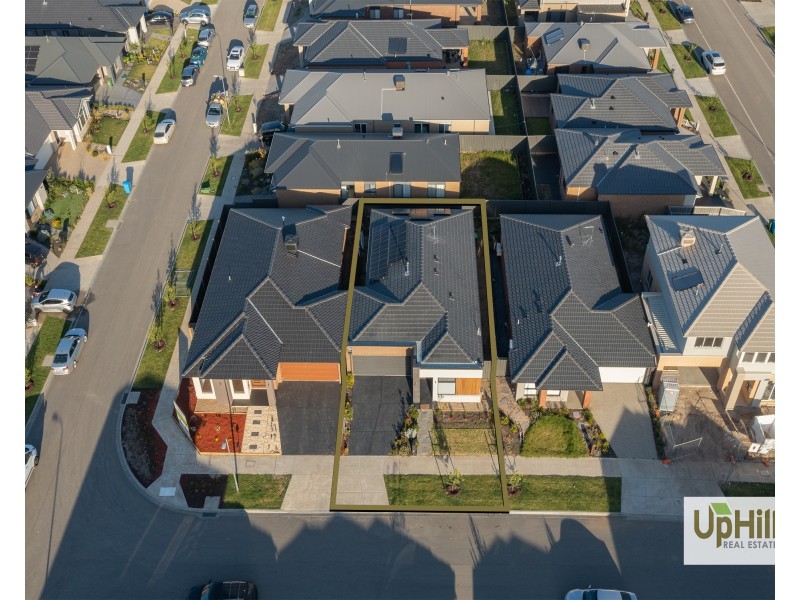 3  Ultra Way, Clyde North VIC 3978