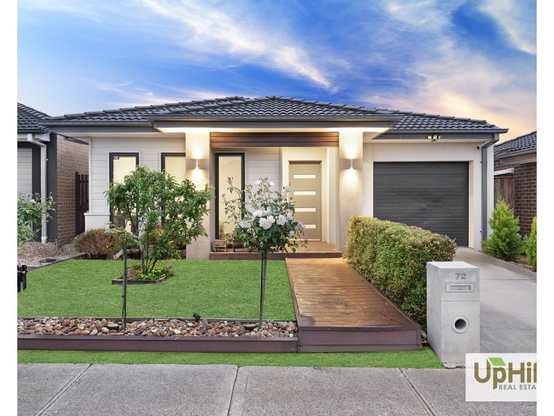 72 Cochin Drive, Clyde North VIC 3978