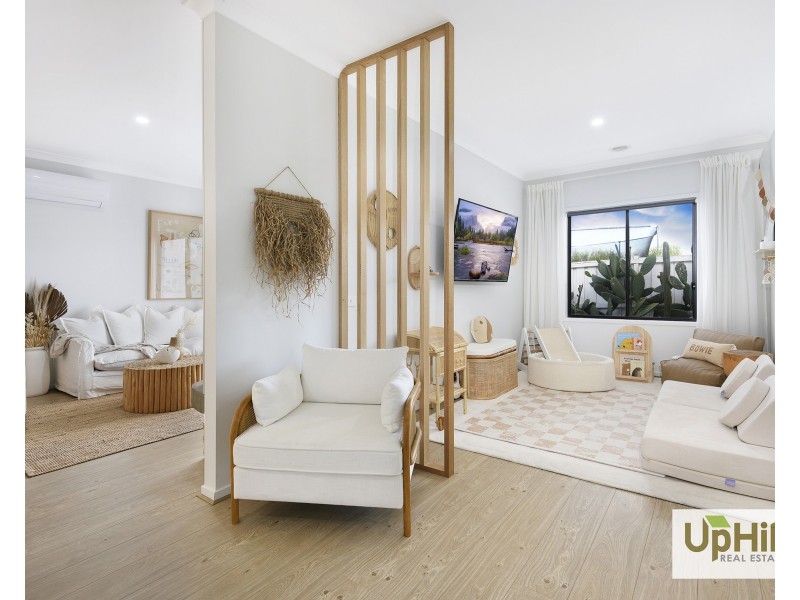 1 Punt Way, Clyde VIC 3978