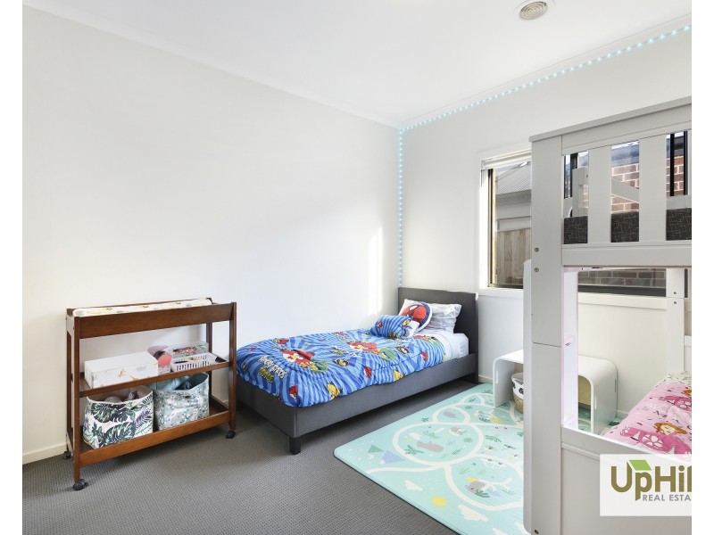 14 Kenyan Avenue, Clyde VIC 3978