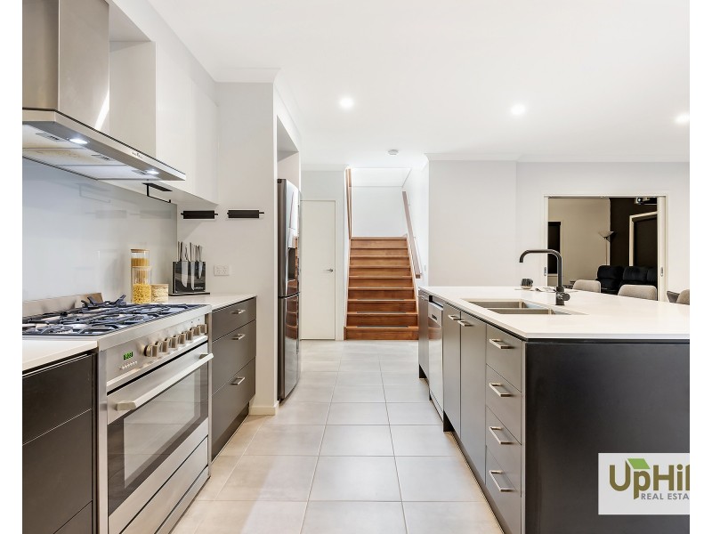 11 Mediterranean Avenue, Clyde VIC 3978