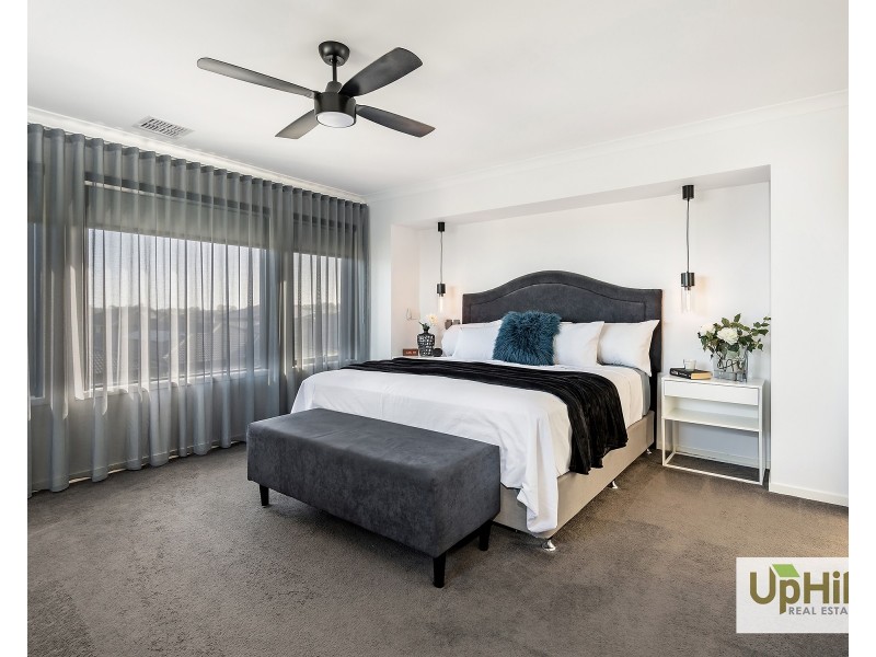 11 Mediterranean Avenue, Clyde VIC 3978