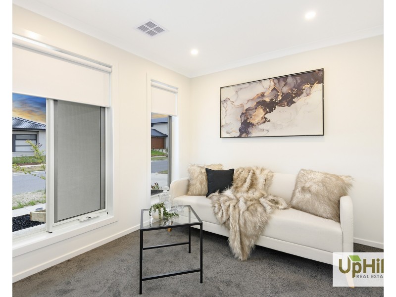 20 Fairweather Street, Clyde VIC 3978