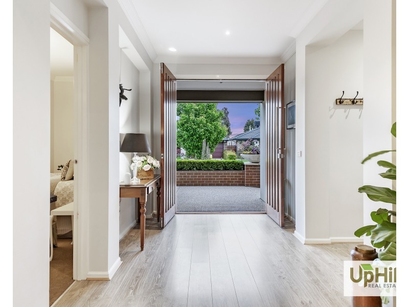 5 Marblelight Way, Clyde North VIC 3978