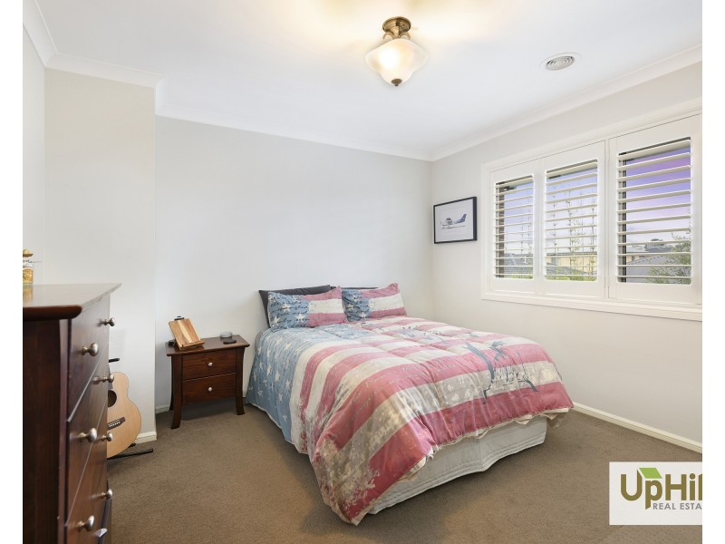 5 Marblelight Way, Clyde North VIC 3978