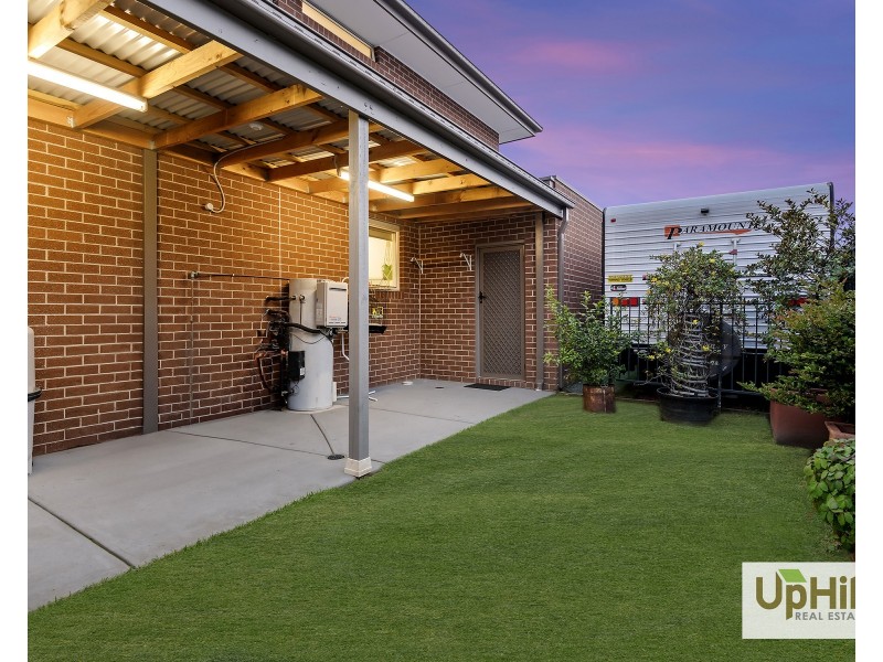 5 Marblelight Way, Clyde North VIC 3978