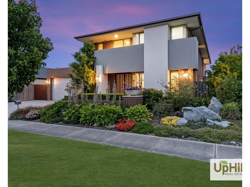 5 Marblelight Way, Clyde North VIC 3978
