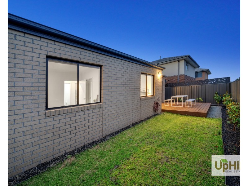 5 Danube Road, Clyde VIC 3978