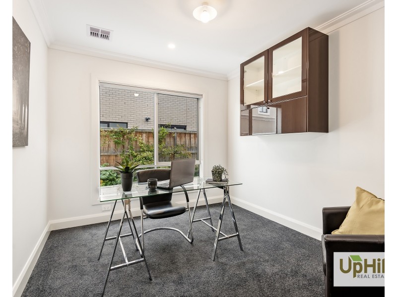 46 Salamanca Drive, Clyde North VIC 3978