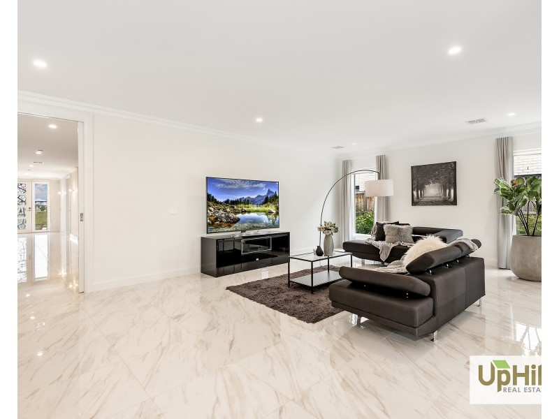 46 Salamanca Drive, Clyde North VIC 3978