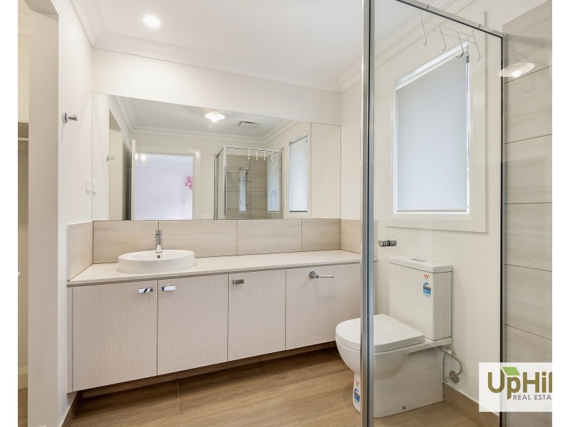 46 Salamanca Drive, Clyde North VIC 3978