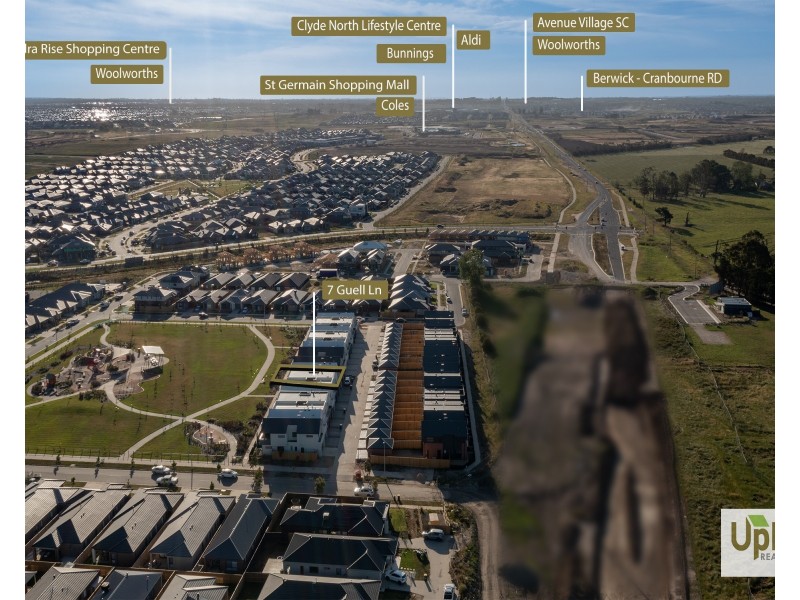 7 Guell Lane, Clyde North VIC 3978