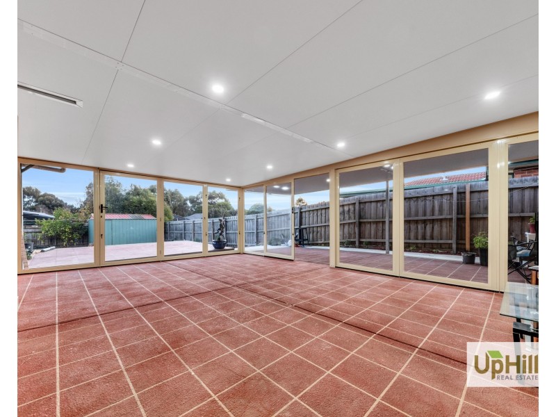 125 Fleetwood Drive, Narre Warren VIC 3805