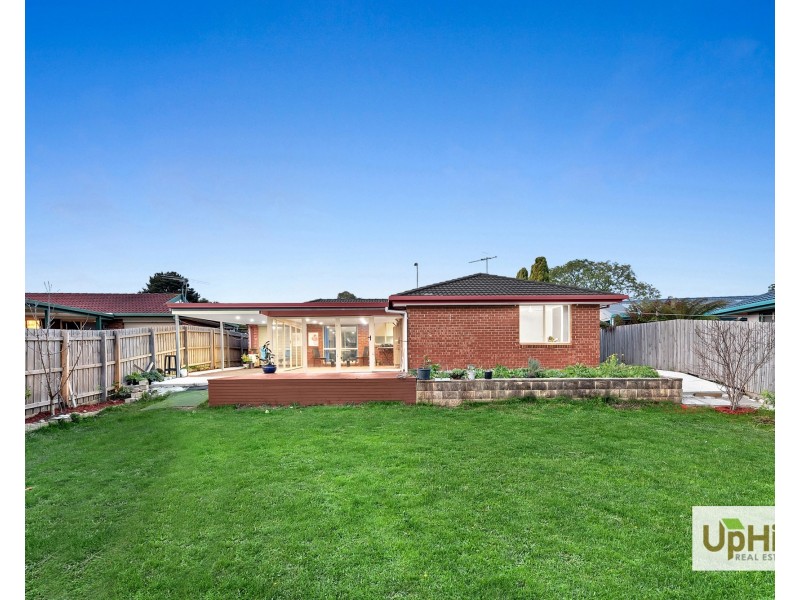 125 Fleetwood Drive, Narre Warren VIC 3805