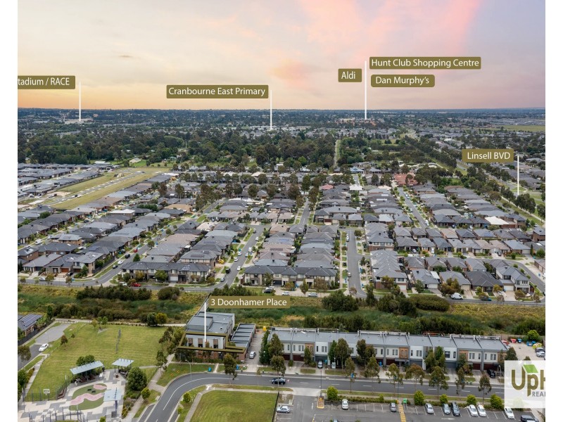 3 Doonhamer Place, Clyde North VIC 3978