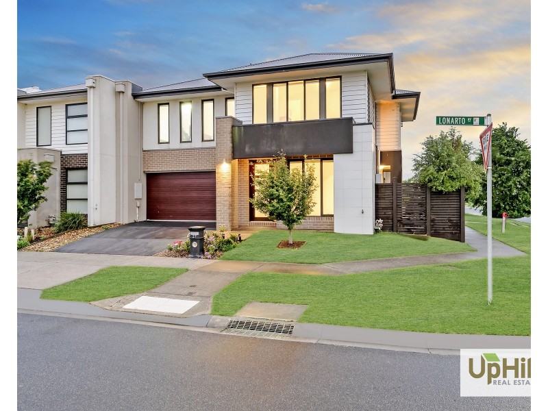 27 Lonarto Avenue, Clyde North VIC 3978