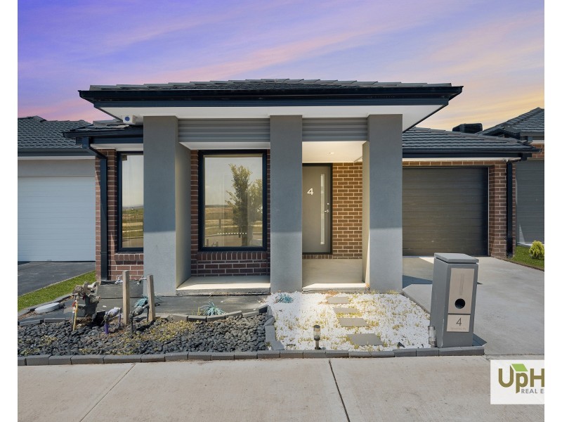 4 Towamba Avenue, Clyde VIC 3978