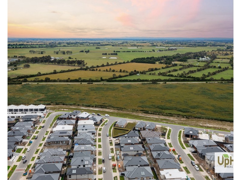 26 Frome Road, Clyde VIC 3978