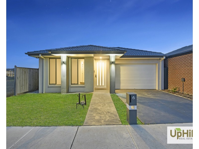 6 Towamba Avenue, Clyde VIC 3978