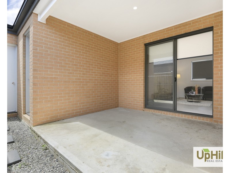 6 Towamba Avenue, Clyde VIC 3978