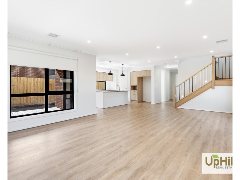 16 Grattan Street, Clyde VIC 3978