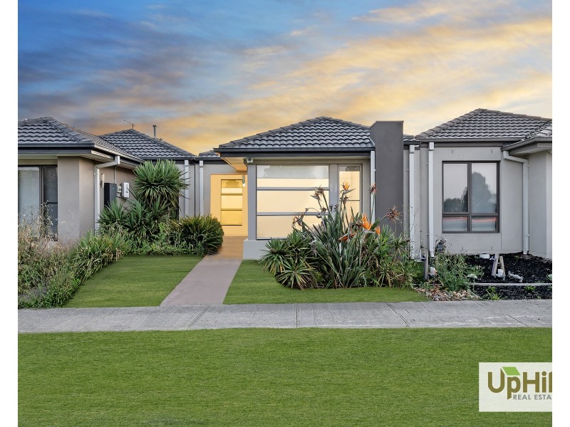 25 Timble Way, Clyde North VIC 3978
