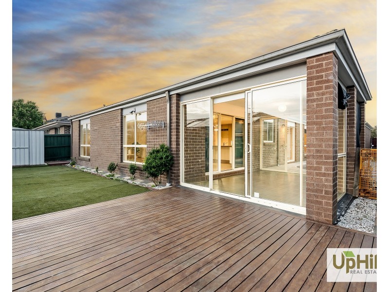 59 Donohue Street, Cranbourne East VIC 3977