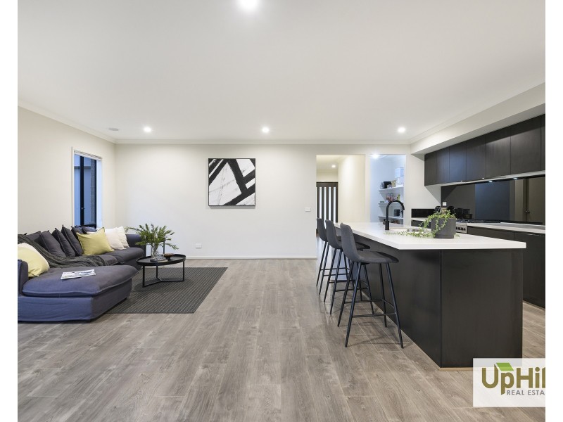 1 Swanston Street, Clyde VIC 3978