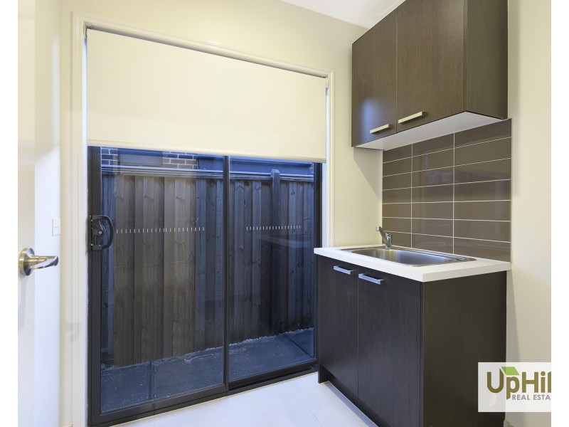 27 Green Gully Road, Clyde VIC 3978