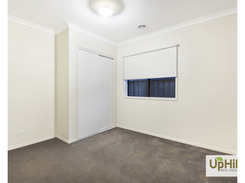 27 Green Gully Road, Clyde VIC 3978