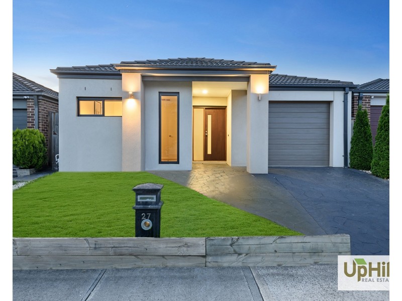 27 Green Gully Road, Clyde VIC 3978