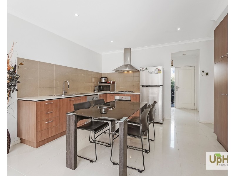 5 Nebo Way, Clyde VIC 3978