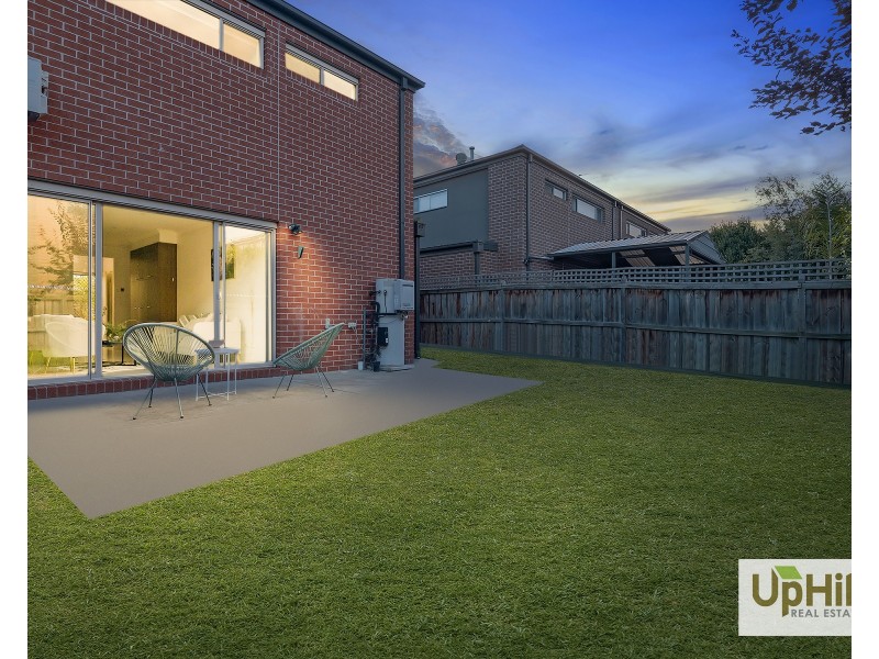 5 Nebo Way, Clyde VIC 3978