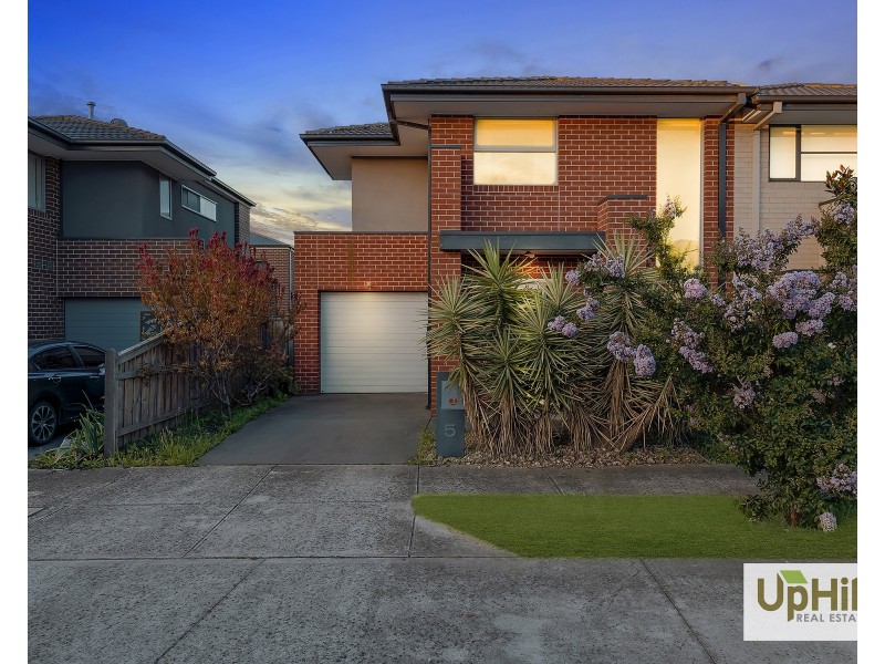5 Nebo Way, Clyde VIC 3978