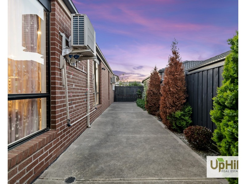 3 Cottle Drive, Clyde VIC 3978
