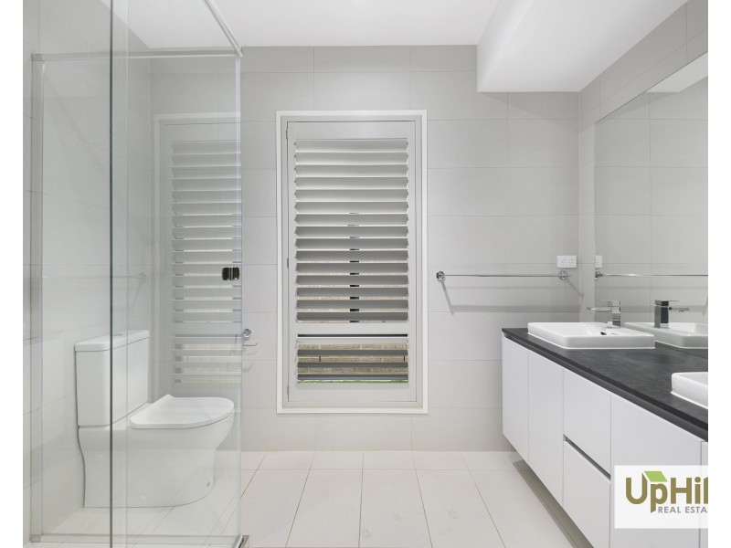 7 Pawell Street, Clyde North VIC 3978