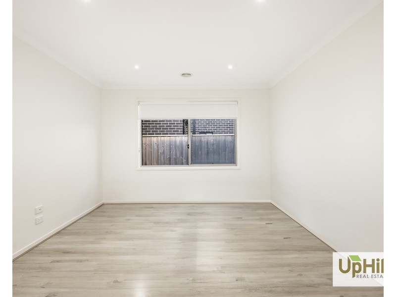 46 Westbourne Street, Clyde North VIC 3978