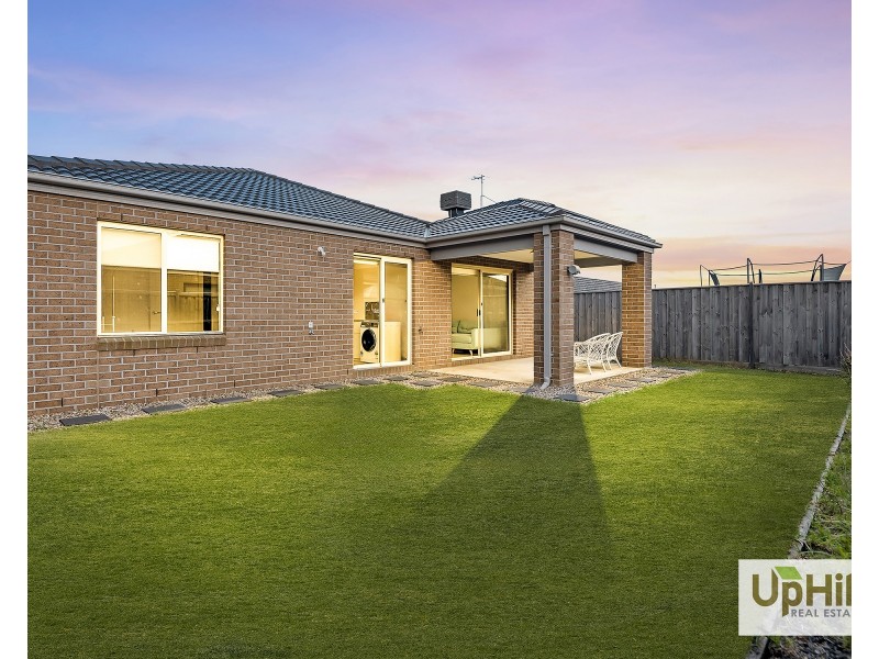 46 Westbourne Street, Clyde North VIC 3978