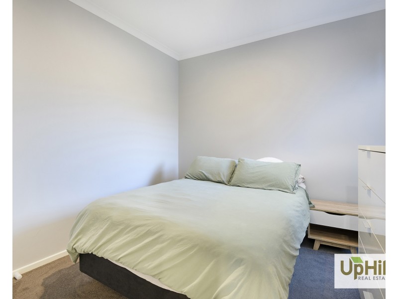 90 Athenaeum Avenue, Clyde North VIC 3978