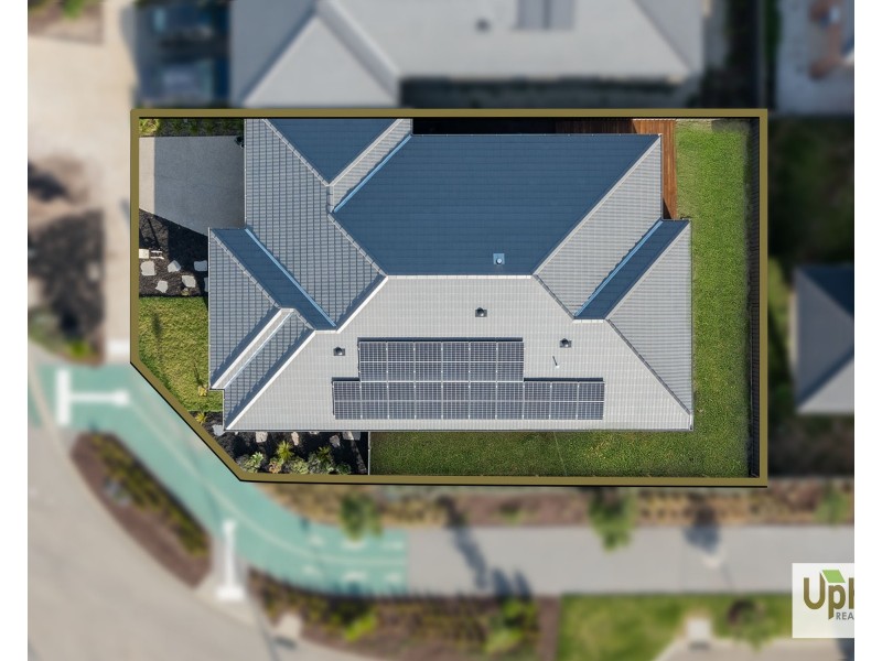 79 Athenaeum Avenue, Clyde North VIC 3978