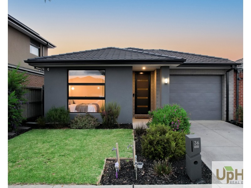 36 Highbury Road, Clyde North VIC 3978