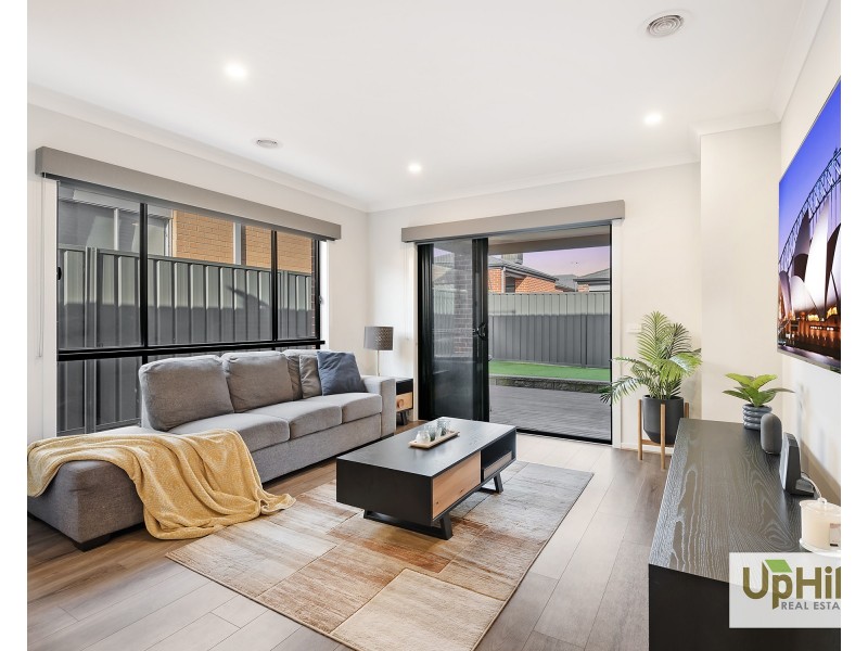 70 Adriatic Circuit, Clyde VIC 3978