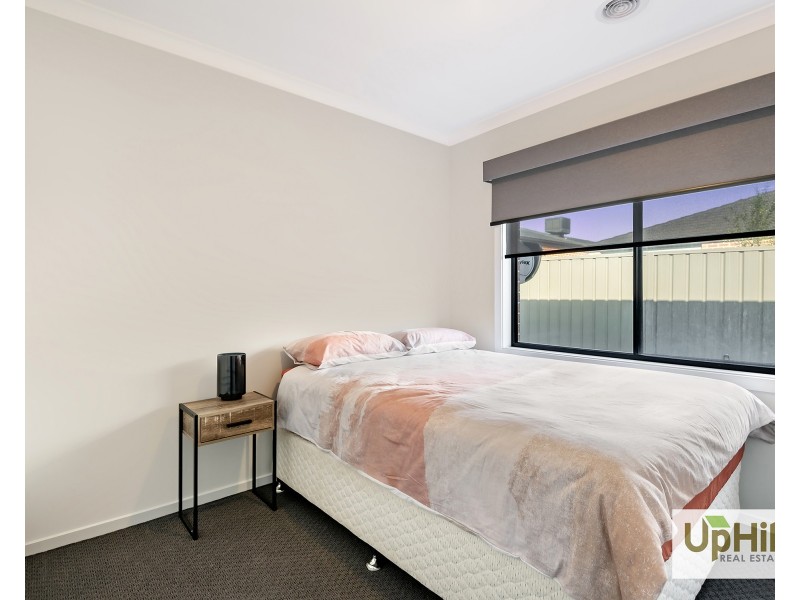 70 Adriatic Circuit, Clyde VIC 3978