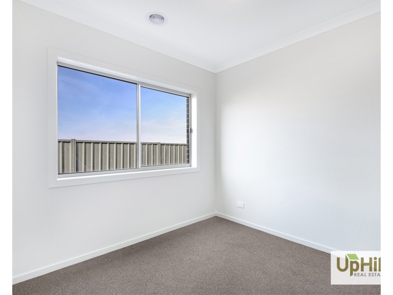 6 Frome Road, Clyde VIC 3978