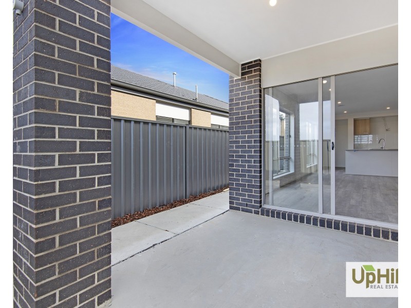 6 Frome Road, Clyde VIC 3978