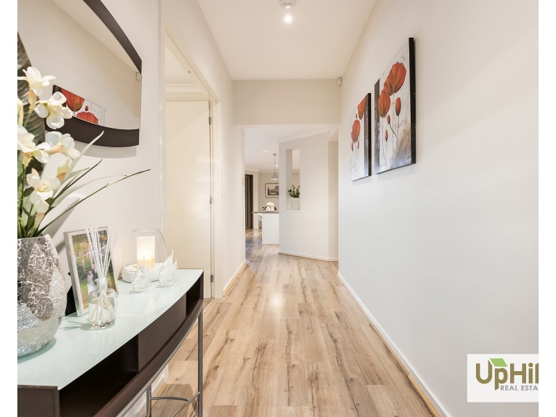 45 Cottongrass Avenue, Clyde North VIC 3978