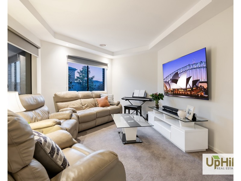 45 Cottongrass Avenue, Clyde North VIC 3978