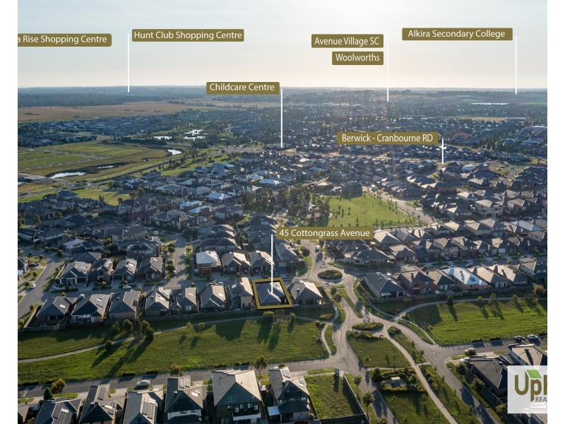 45 Cottongrass Avenue, Clyde North VIC 3978